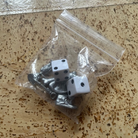 Zombie Opoly Monopoly A Killer Board Game Where Fun Never Dies!NEW OPEN BOX Rare - Picture 4 of 8